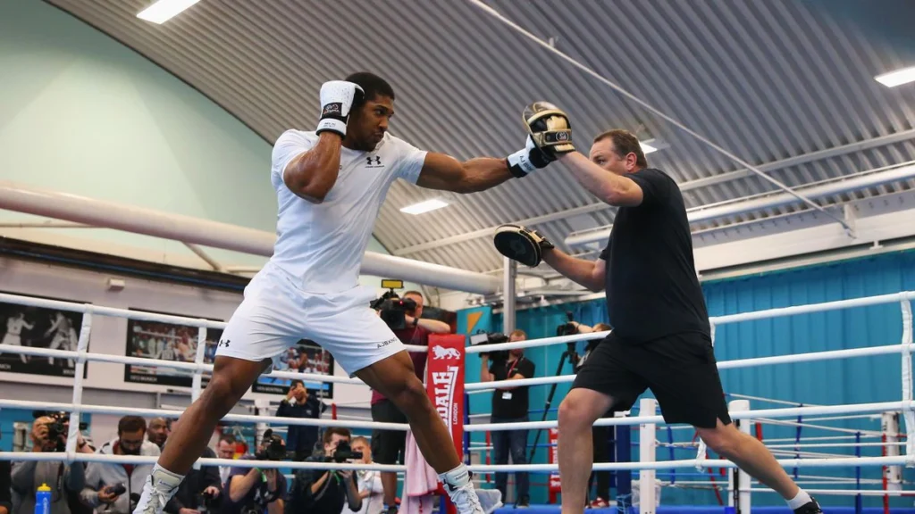 Anthony Joshua training with his old coach in Sheffield.